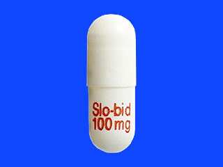 テオフィリン徐放カプセル100mg「サンド」