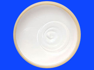 亜鉛華軟膏<ハチ>