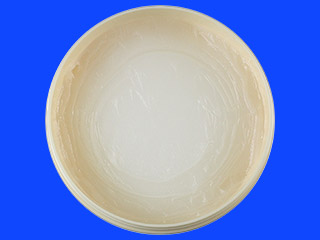 白色軟膏「ヨシダ」